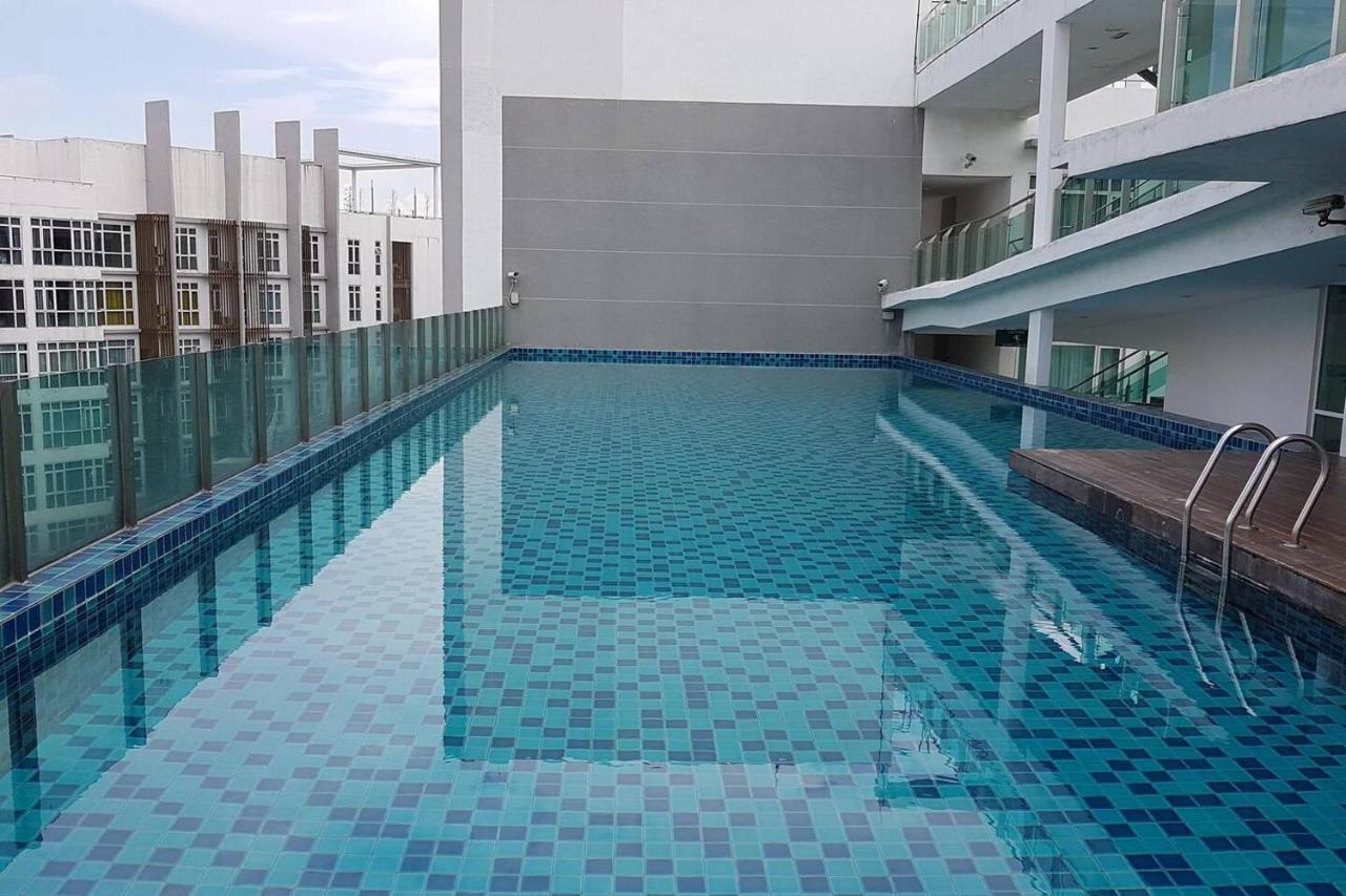 Homestay Kuala Lumpur ; Terminal Tbs ; Bukit Jalil 外观 照片